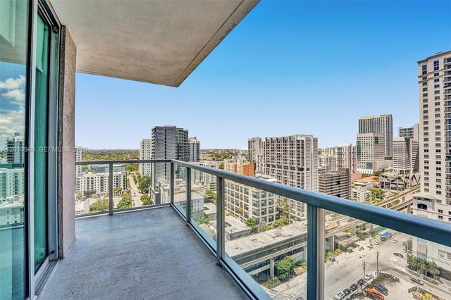 1111 SW 1st Ave 2325-N, Miami, FL 33130