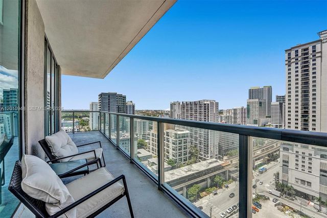 1111 SW 1st Ave 2325-N, Miami, FL 33130