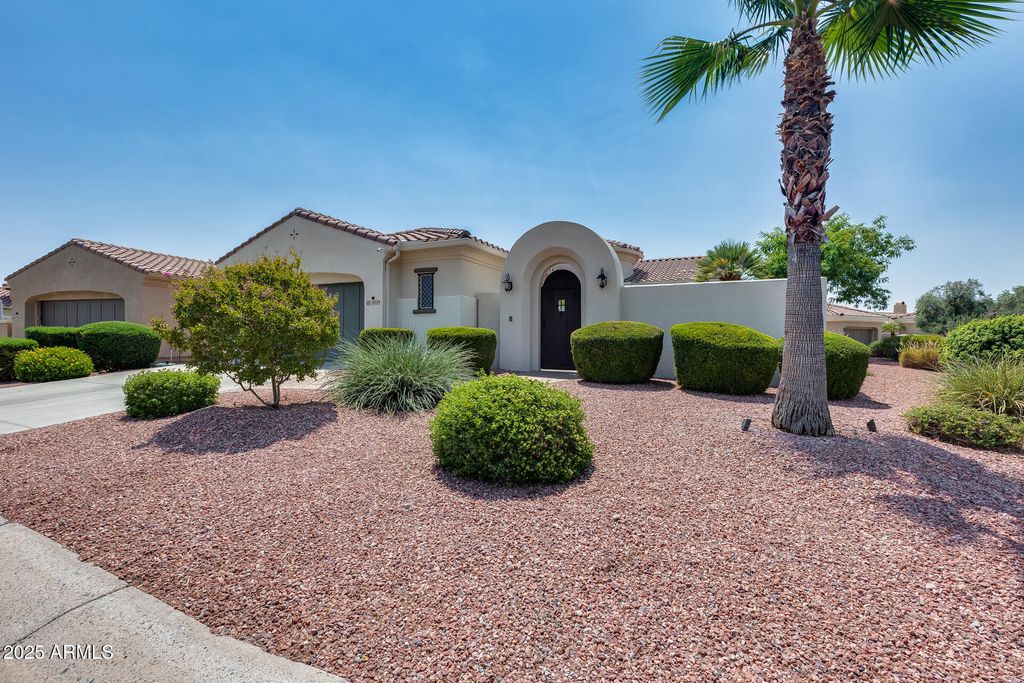Image 1 of property listing at 13039 W JUNIPERO Drive, Sun City West, AZ 85375