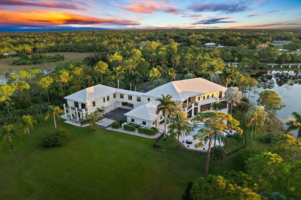 2494 SE Ranch Acres Circle, Jupiter, FL 33478