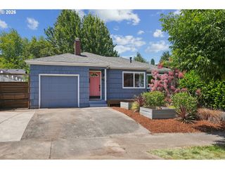 8567 N BURR Ave, Portland, OR 97203