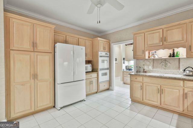 304 Bradford Way, Peachtree City, GA 30269