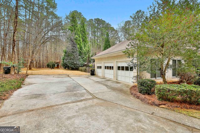304 Bradford Way, Peachtree City, GA 30269