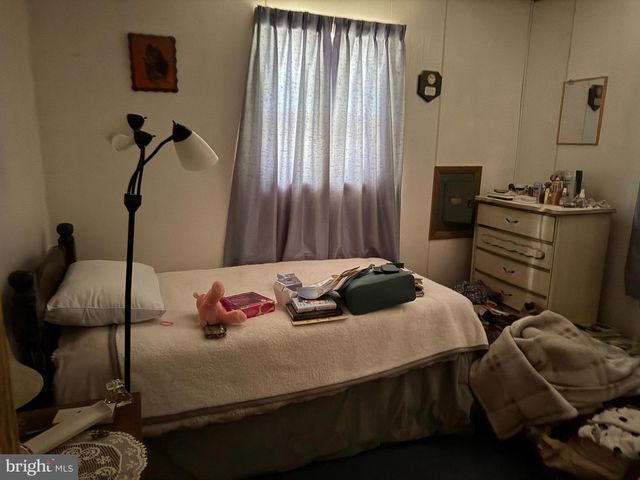 227 OAKSHADE RD, Tabernacle, NJ 08088