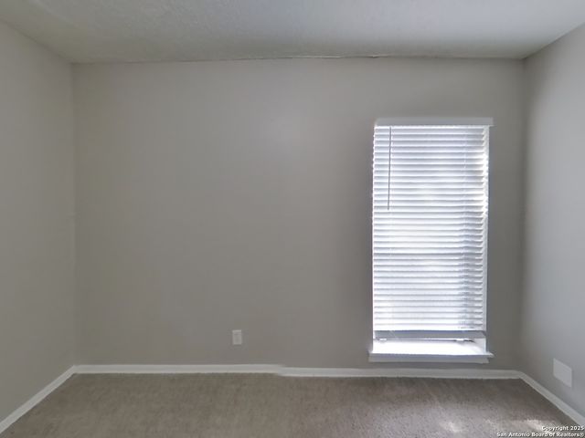 5015 Walt Schirra, Kirby, TX 78219