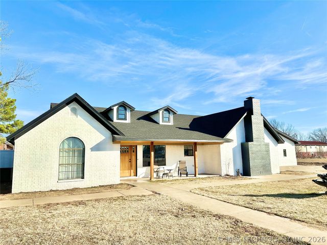 501 NW L. Street, Stigler, OK 74462