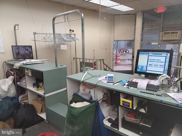 9 E LEXINGTON ST, Baltimore, MD 21202