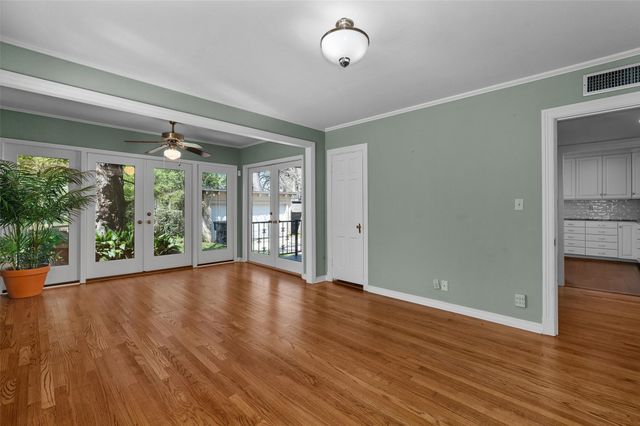 3842 Creswell Avenue, Shreveport, LA 71106