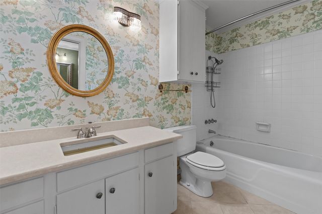 3842 Creswell Avenue, Shreveport, LA 71106