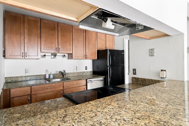 2303 N CONGRESS Avenue 11, Boynton Beach, FL 33426