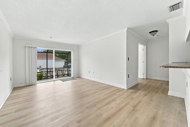 2303 N CONGRESS Avenue 11, Boynton Beach, FL 33426
