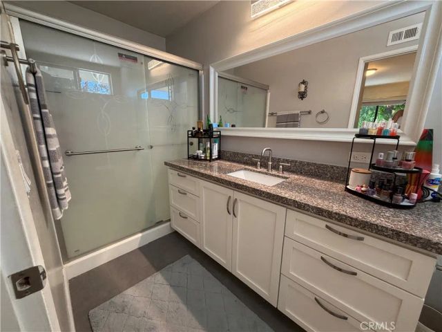 19231 Sherman Way 36, Los Angeles, CA 91335