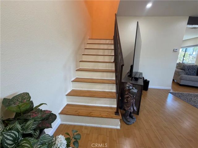 19231 Sherman Way 36, Los Angeles, CA 91335