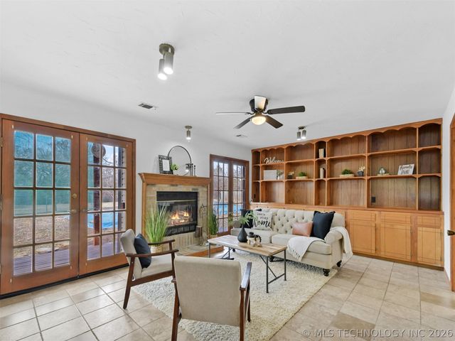 5148 Enville, Marietta, OK 73448