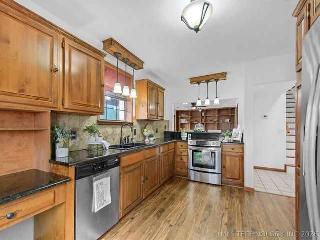 5148 Enville, Marietta, OK 73448