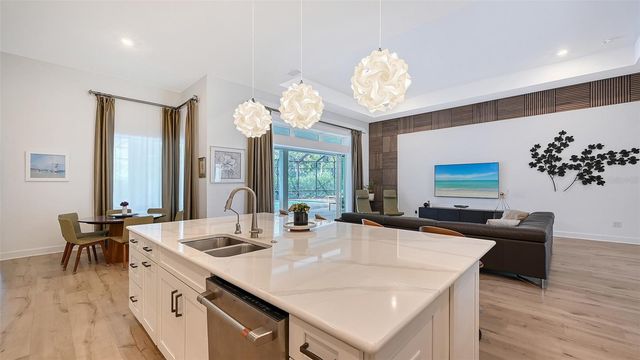 9483 TEQUILA SUNRISE DRIVE, Sarasota, FL 34241