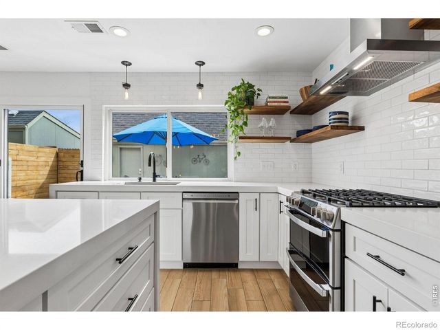 73 Benthaven Place, Boulder, CO 80305