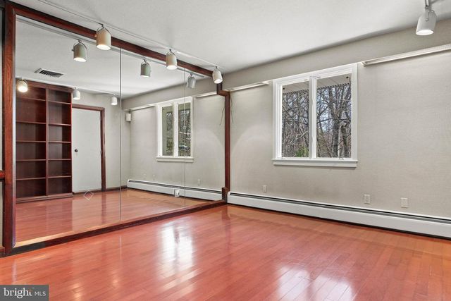 844 BRYN MAWR AVE, Penn Valley, PA 19072