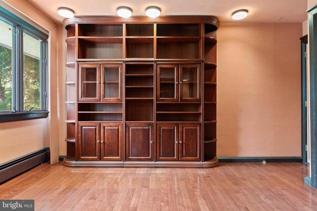 844 BRYN MAWR AVE, Penn Valley, PA 19072