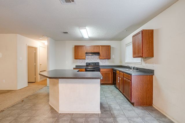 131 Independence Avenue, Venus, TX 76084