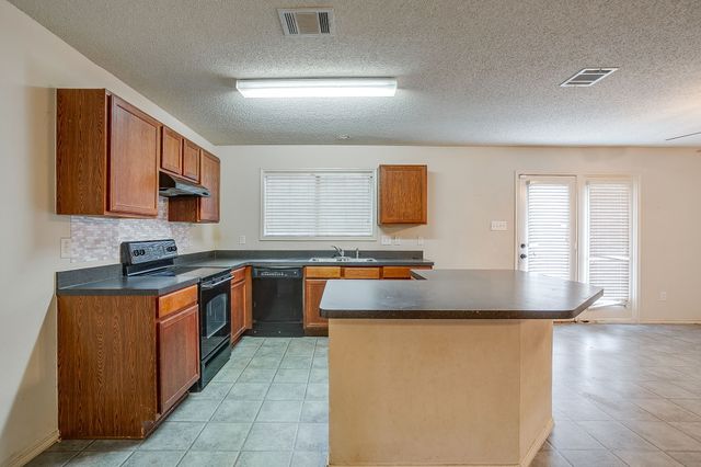 131 Independence Avenue, Venus, TX 76084