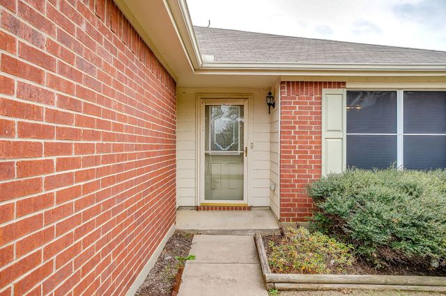 131 Independence Avenue, Venus, TX 76084