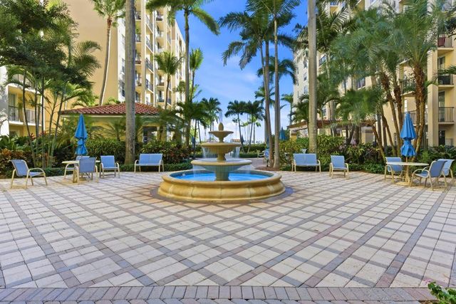 1805 N Flagler Drive 305, West Palm Beach, FL 33407