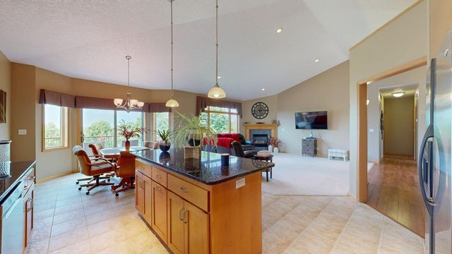 4374 Shetland Place NW, Rochester, MN 55901