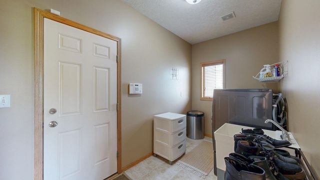 4374 Shetland Place NW, Rochester, MN 55901