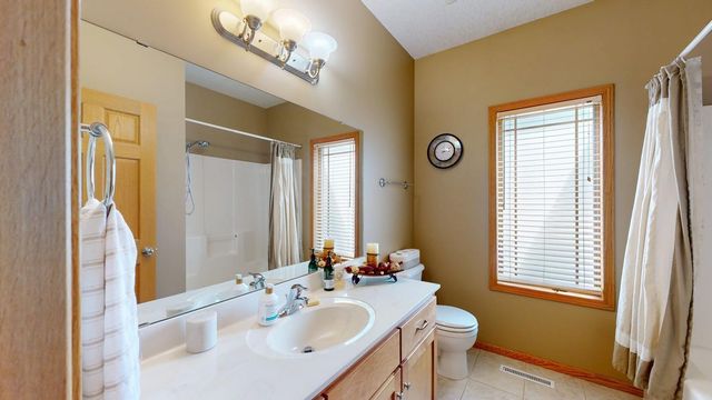 4374 Shetland Place NW, Rochester, MN 55901