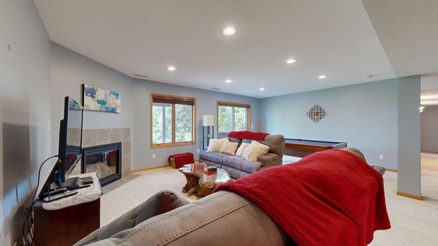 4374 Shetland Place NW, Rochester, MN 55901