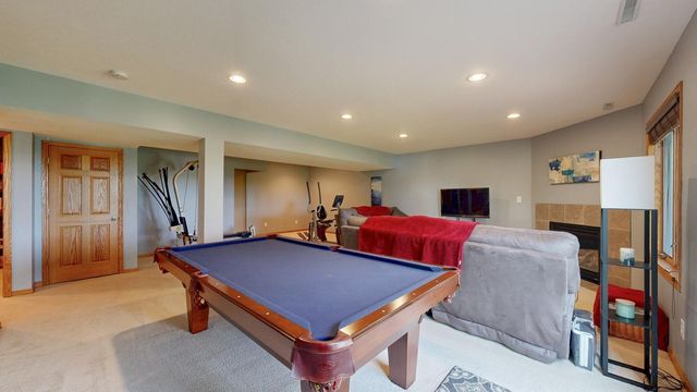 4374 Shetland Place NW, Rochester, MN 55901