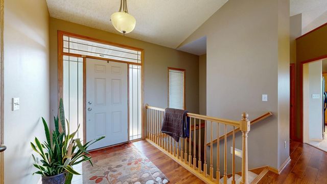 4374 Shetland Place NW, Rochester, MN 55901