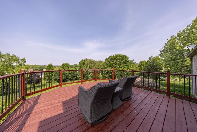 4374 Shetland Place NW, Rochester, MN 55901
