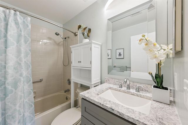 1174 N FAIRWAY DR 1174, Apopka, FL 32712