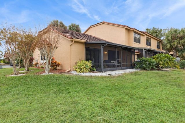 1174 N FAIRWAY DR 1174, Apopka, FL 32712