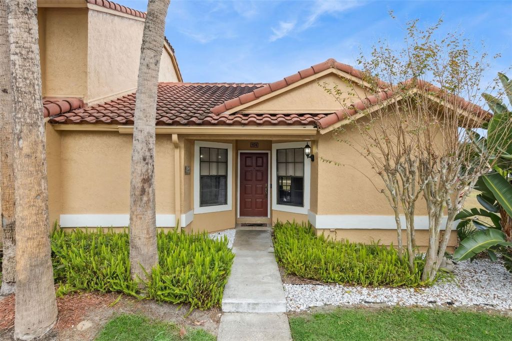 1174 N FAIRWAY DR 1174, Apopka, FL 32712