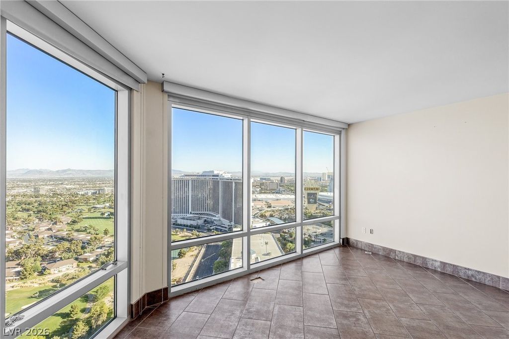 322 Karen Avenue 3402, Las Vegas, NV 89109