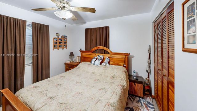 1560 NE 12th St, Homestead, FL 33033