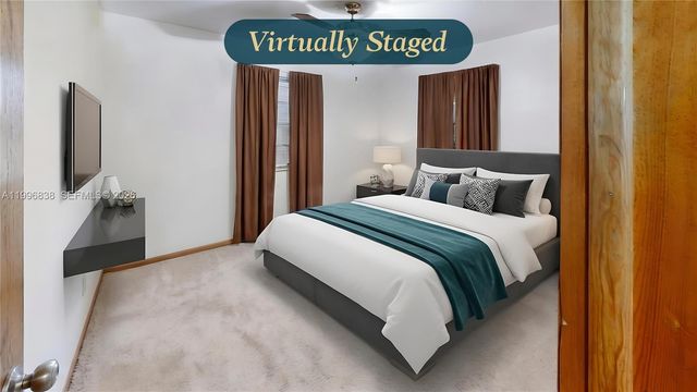 1560 NE 12th St, Homestead, FL 33033