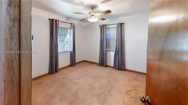 1560 NE 12th St, Homestead, FL 33033