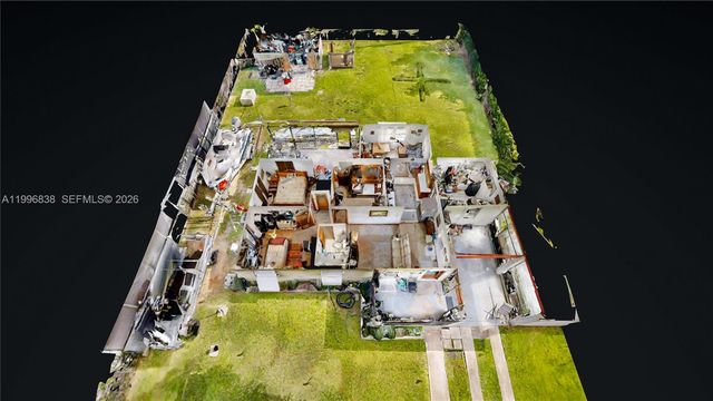 1560 NE 12th St, Homestead, FL 33033