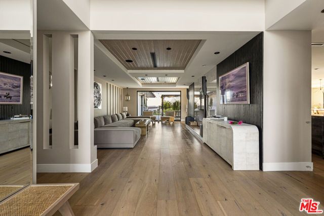 2715 Edwin Place, Los Angeles, CA 90046