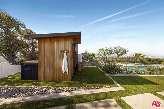 2715 Edwin Place, Los Angeles, CA 90046