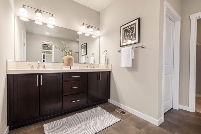 1435 NE Park Drive, Issaquah, WA 98029