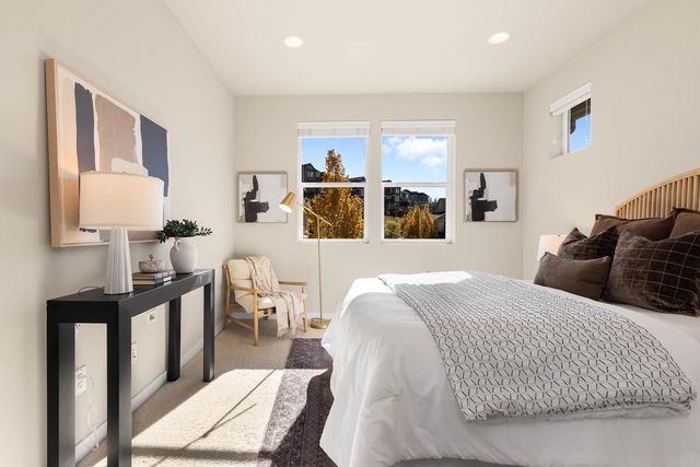 1435 NE Park Drive, Issaquah, WA 98029