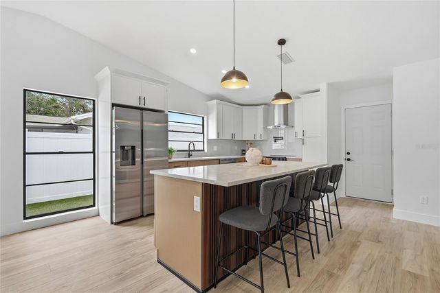12511 CARDIFF DRIVE, Tampa, FL 33625