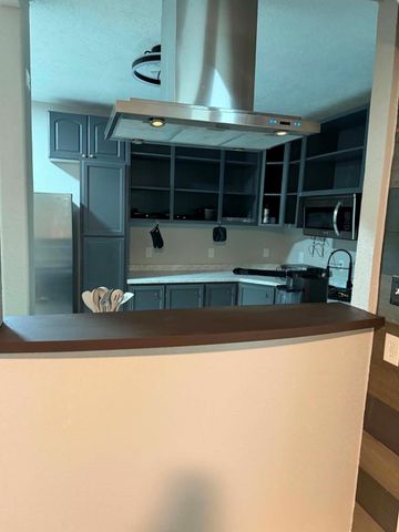 2021 Spenwick Drive 413, Houston, TX 77055