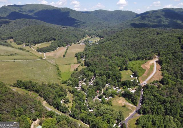 13 Choestoe Valley Circle, Blairsville, GA 30512
