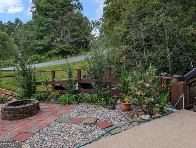 13 Choestoe Valley Circle, Blairsville, GA 30512